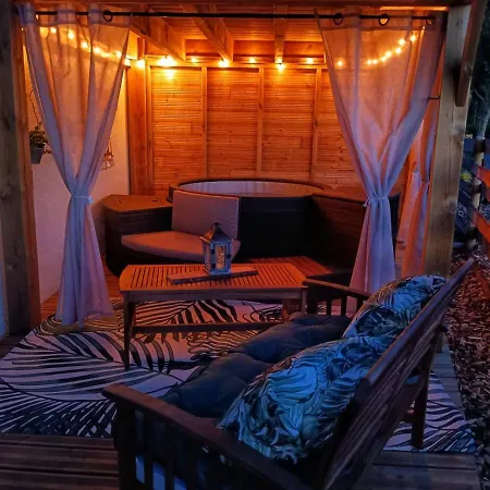 Studio De Charme Avec Piscine De Relaxation Moyaux  Buitenkant foto
